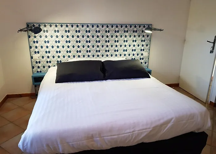 Chambres D'hotes - Domaine De Bacqueville לינה וארוחת בוקר 4*